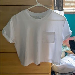 cropped white tee